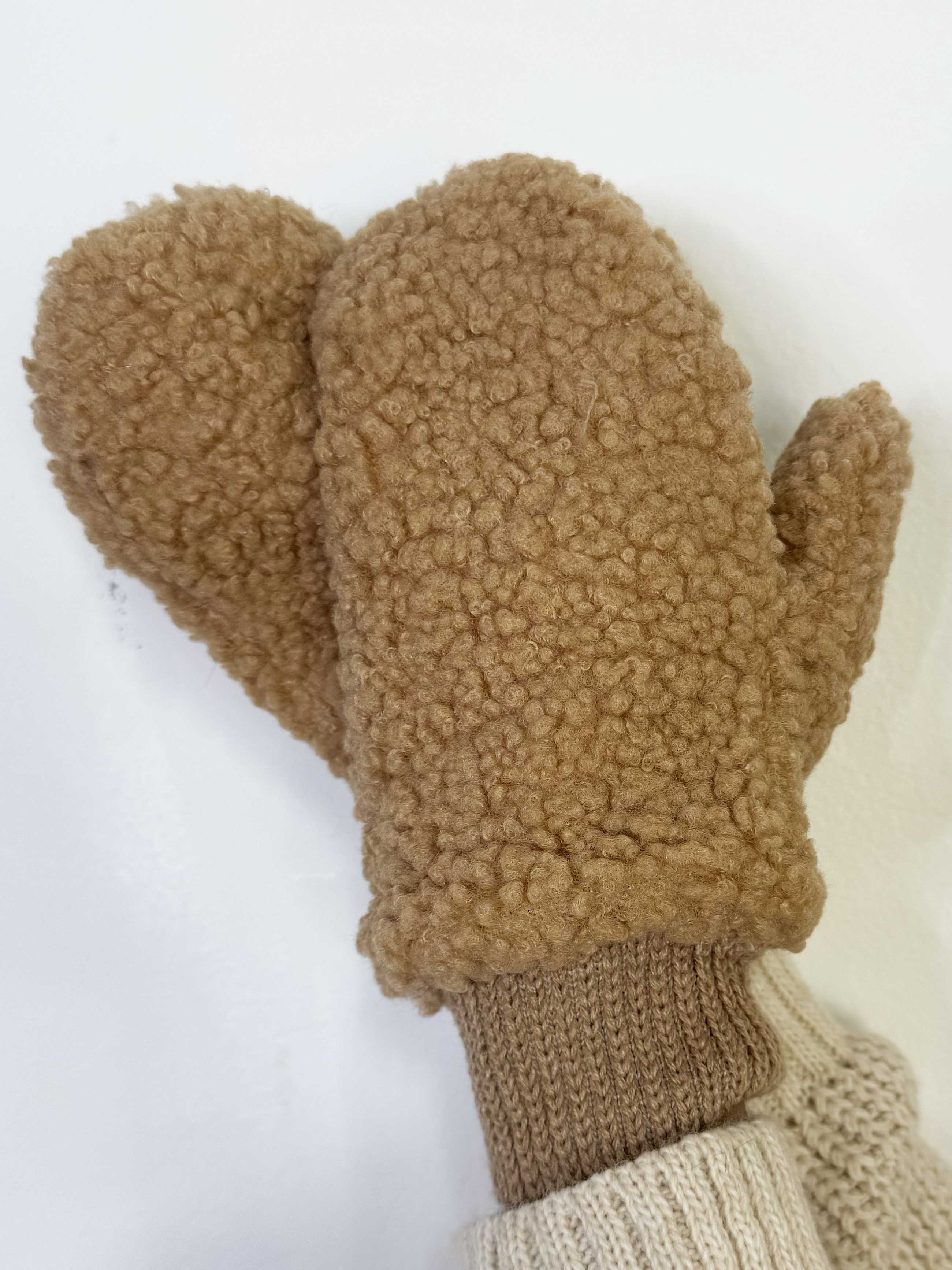 Lucia - Hyggelige luffer i teddy